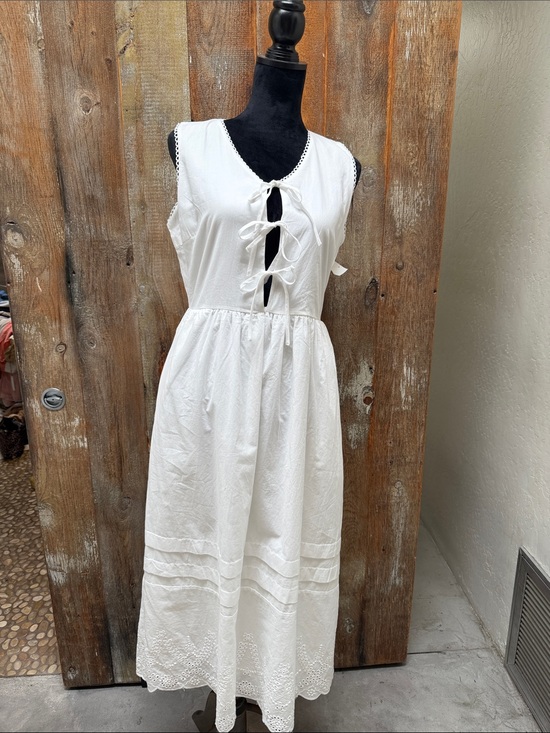 Lush Dresses & Skirts - Lush White Tie-Front Eyelet Midi Dress
